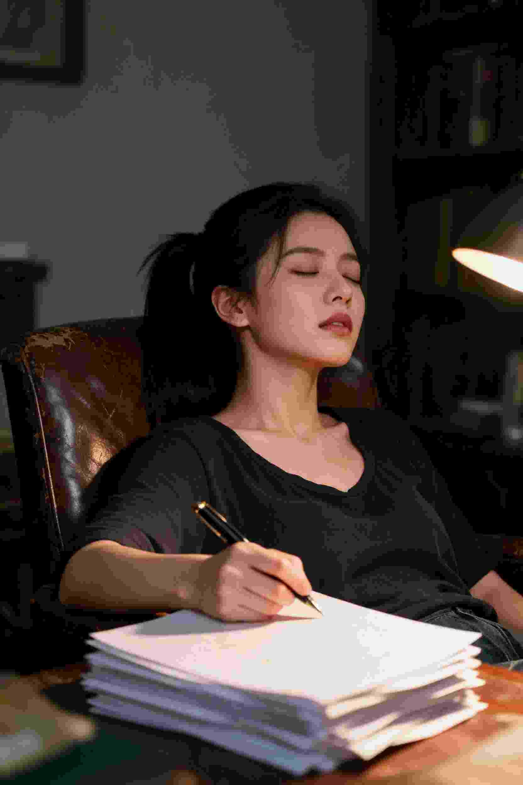 暗夜追凶